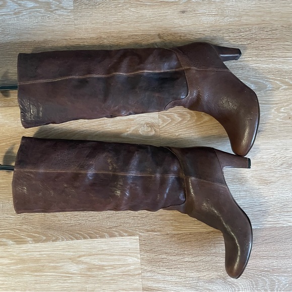 Les Lolitas brown leather boots - Picture 2 of 3